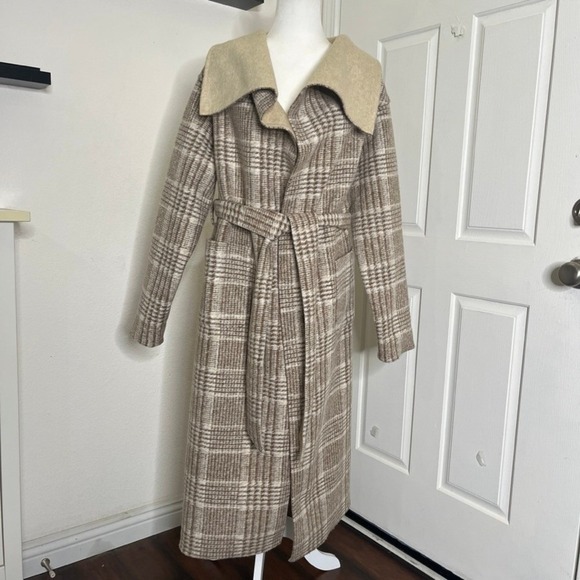 CLOSED Plaid Belted Shawl Collar Long Wool Blend Coat in Golden Wood M MSRP 995 - Picture 5 of 12